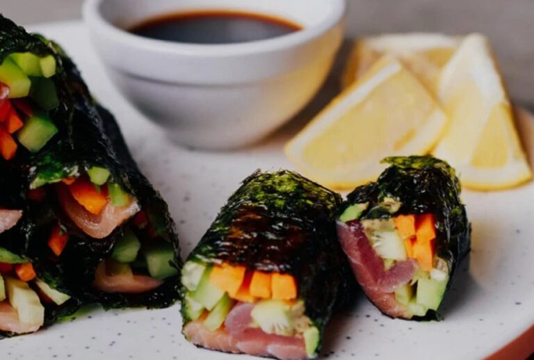 Keto Sushi | Avocado, Cream Cheese, Cucumber