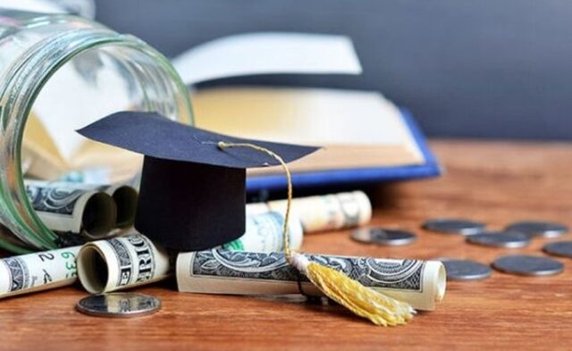 5 Tips For Finding & Winning Scholarships In Florida